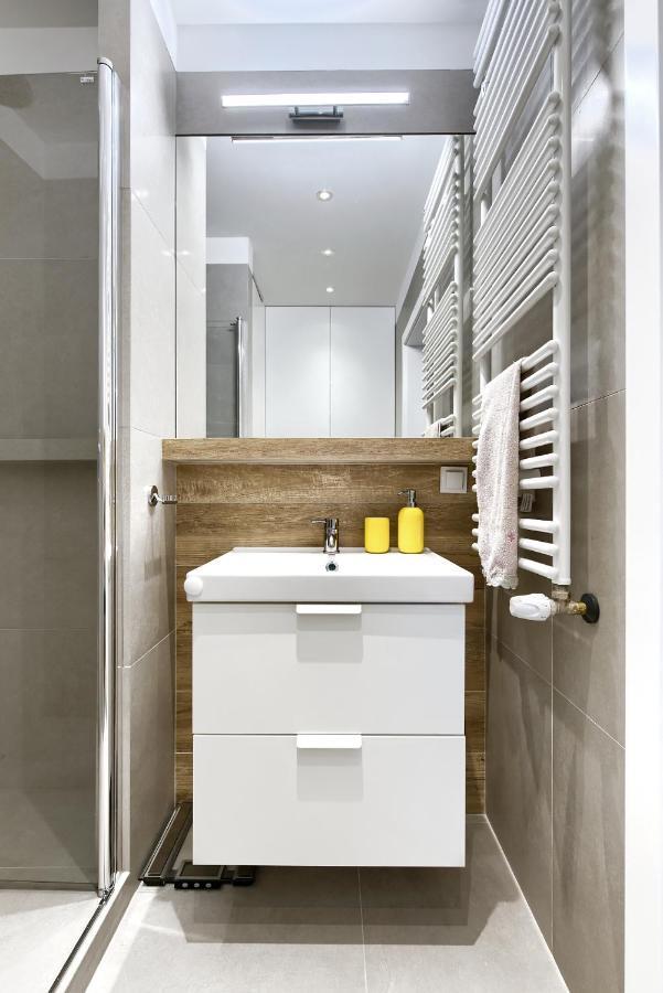 City Centre Modern Apartment Poznan Free Parking المظهر الخارجي الصورة